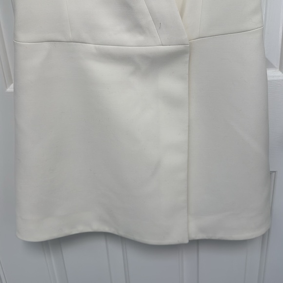 BCBGMaxAzria Cream Sleeveless Mini Dress - Picture 3 of 5